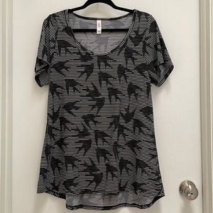 LuLaRoe Classic T - Black/White, Large